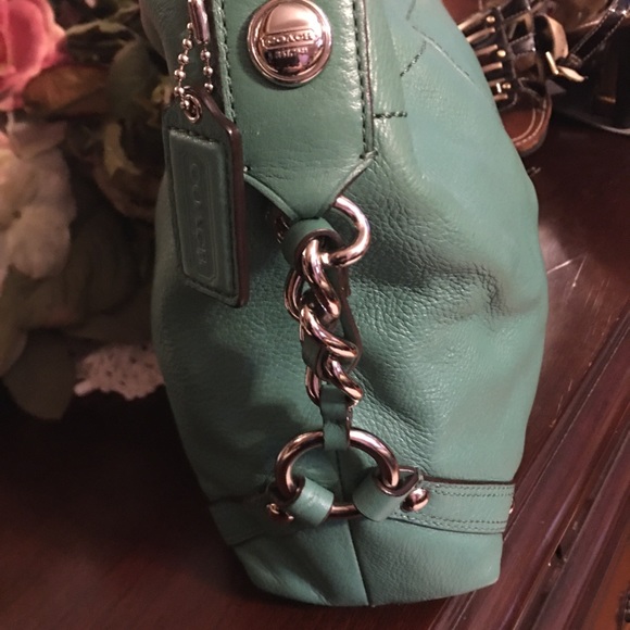 Coach Carly Jade green pebbled leather hobo bag - Picture 3 of 8
